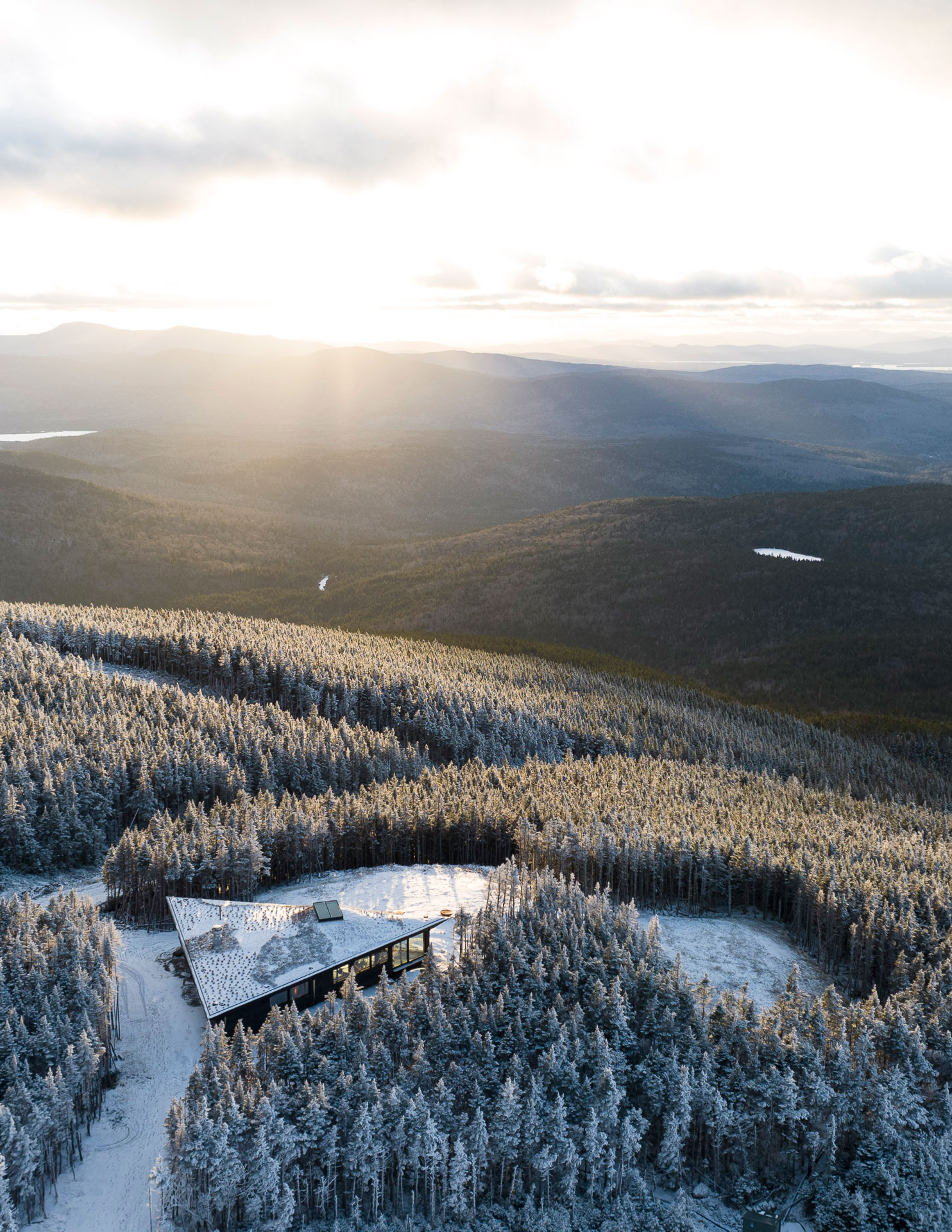 Mid-Mountain Lodge at Saddleback